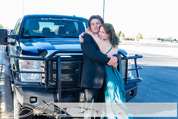 20260425-red_prom_grad-66-DSC_99059905-8256 x 5504