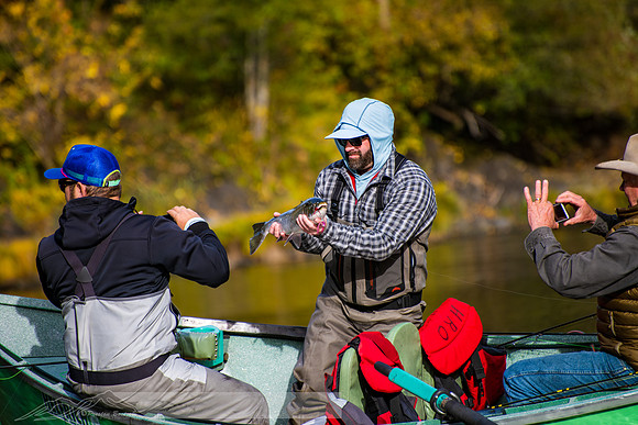 20191019-Rogue_fishing-45-20191019-2019 -DSC_1150-924-8256 x 5504-8256 x 5504
