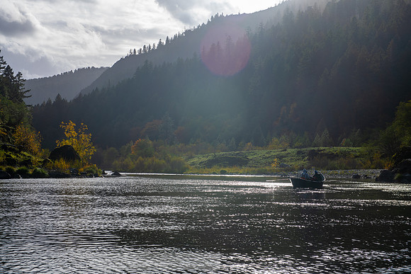 20191019-Rogue_fishing-38-20191019-2019 -DSC_1103-877-8256 x 5504-8256 x 5504