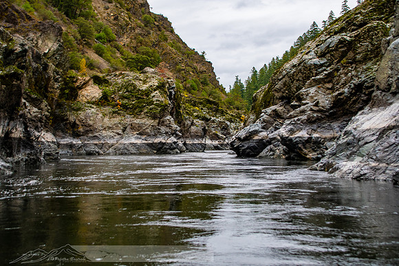 Rogue_River_slides-14-20191020-2019 rogue-DSC_2609-32-5568 x 3712-5568 x 3712