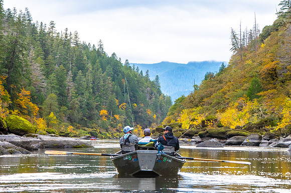 Rogue_River_slides-27-20191020-2019 rogue-DSC_3500-923-5568 x 3712-5568 x 3712