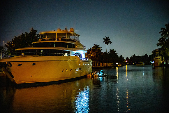 20190410-Ebix Day 1 boat-general_fam-DSC_1720-372-8256 x 5504