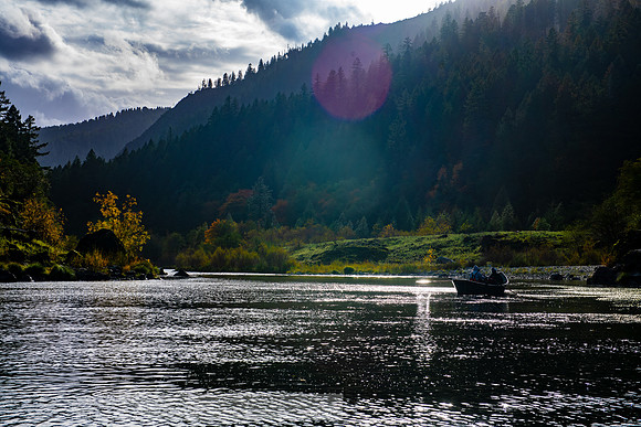 20191019-Rogue_fishing-39-20191019-2019 -DSC_1104-878-8256 x 5504-8256 x 5504