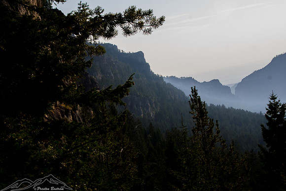 2018-09-9_canyon_climb-0124